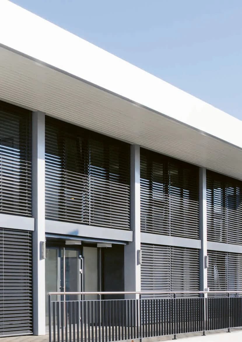 Stoma AV-900 and AV-700 (external venetian blinds)